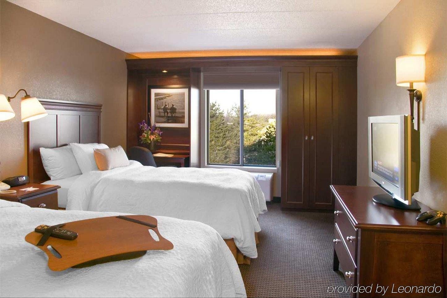 Hampton Inn Madison East Towne Mall Area Szoba fotó
