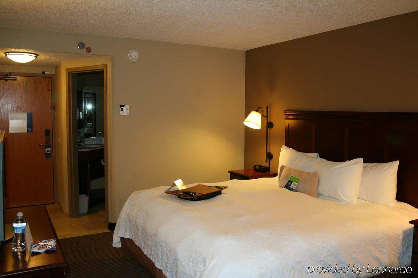 Hampton Inn Madison East Towne Mall Area Szoba fotó